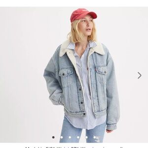 Levi’s 90S SHERPA TRUCKER JACKET